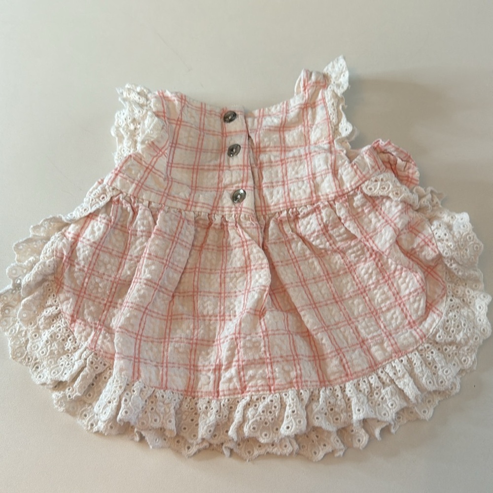 Tabari Baby Pink and White Plaid and Lace Baby Dress with Bonnet Size 3-6M - Picture 3 of 11